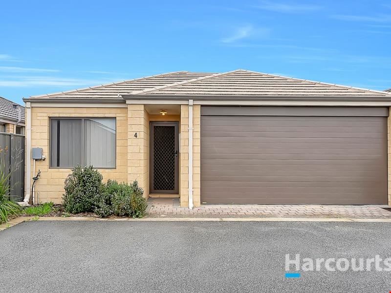 4/1 Lemann Turn, Banksia Grove WA 6031