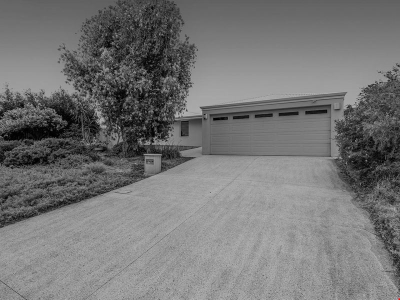 9 More Crescent, Bull Creek WA 6149