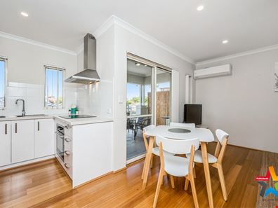 7/124 First Avenue, Bassendean WA 6054