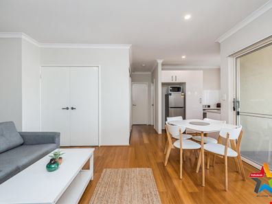 7/124 First Avenue, Bassendean WA 6054