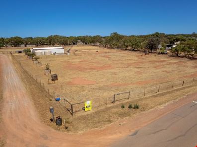 24 Border Drive, Deepdale WA 6532