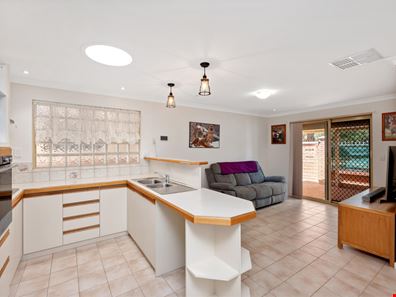 20/8 Heron Place, Maddington WA 6109