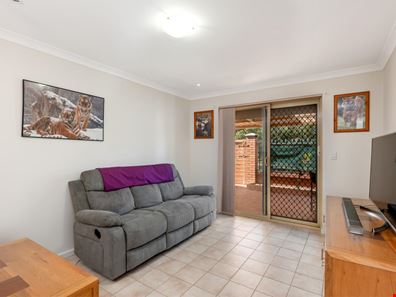 20/8 Heron Place, Maddington WA 6109
