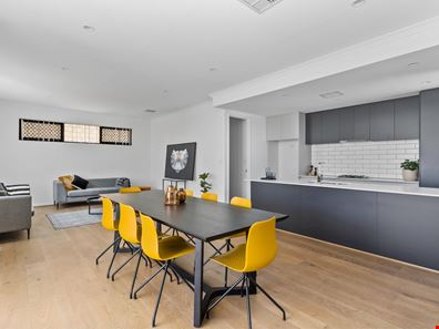 6A Yalgoo Avenue, White Gum Valley WA 6162