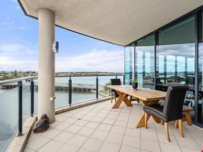 N701/70 Canning Beach Road, Applecross WA 6153