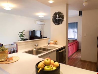 B/16  OFFHAM WAY, Westminster WA 6061