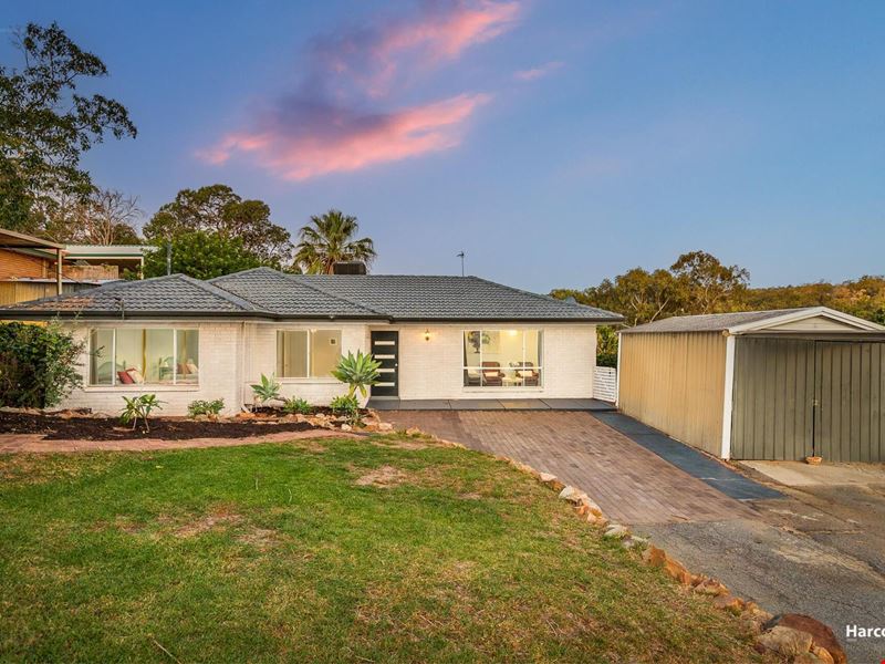 27 Carawatha Avenue, Mount Nasura WA 6112