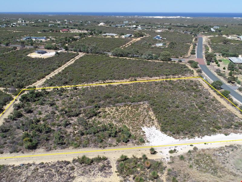 200 Seaview  Drive, Karakin WA 6044