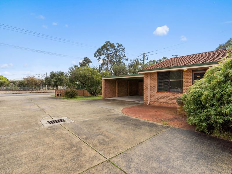 1,2,3&4/298 Streich Avenue, Armadale WA 6112