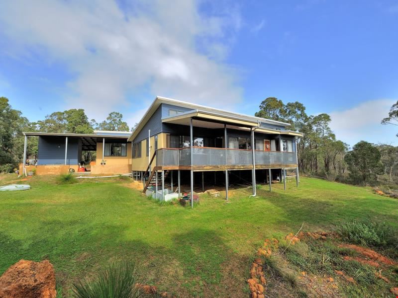 40 Sandhurst Close, Brigadoon WA 6069