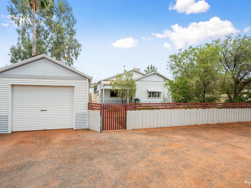 153 Moran Street, Victory Heights WA 6432