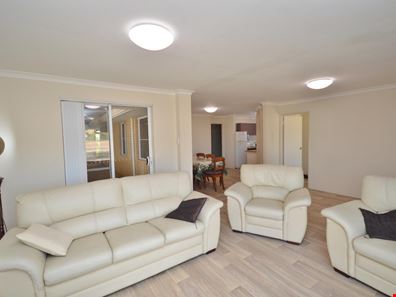 10 Callion Way, Kalbarri WA 6536