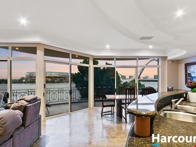 12 Vanguard Terrace, East Perth WA 6004