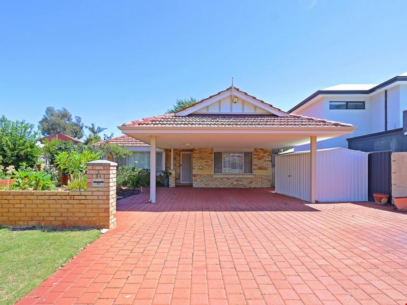 9A Morphett Crescent, Bateman WA 6150