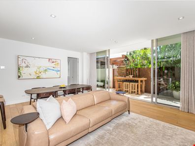 22/11 Mccabe Street, North Fremantle WA 6159
