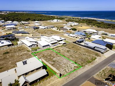 18 Bertran Vista, Port Denison WA 6525