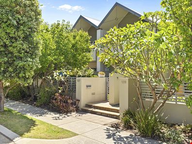 127 Lynn Street, Trigg WA 6029