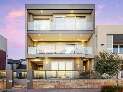 26 Socrates Parade, North Coogee WA 6163