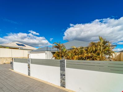 7 Banksiadale Gate, Lakelands WA 6180