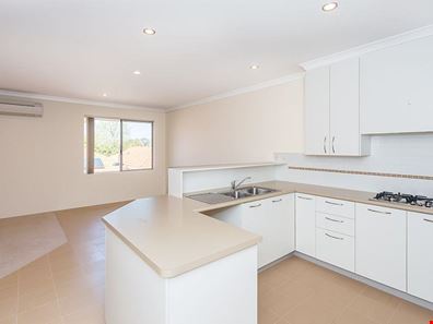 88/84 Collick Street, Hilton WA 6163