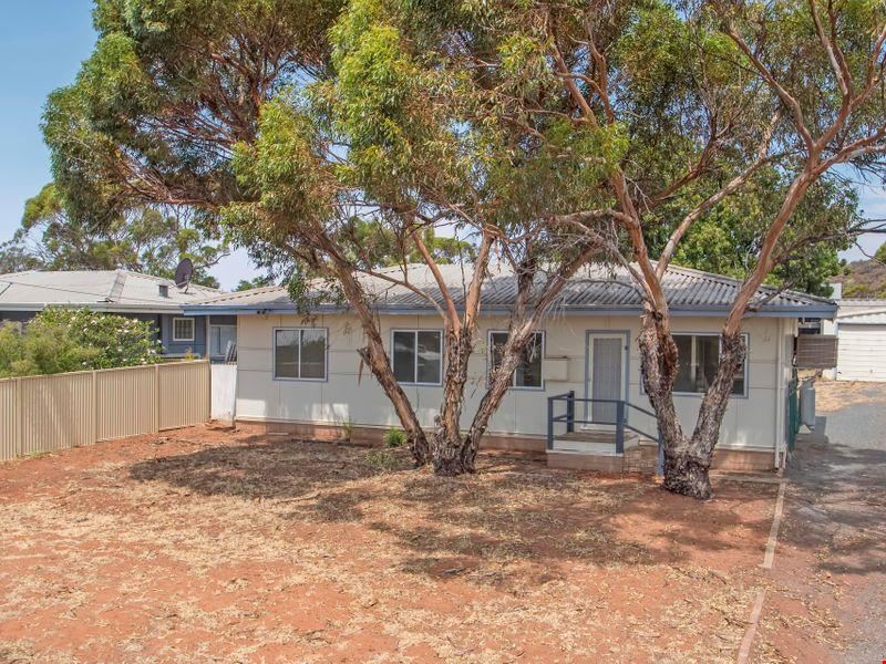 44 New Compton Street, Kambalda East WA 6442