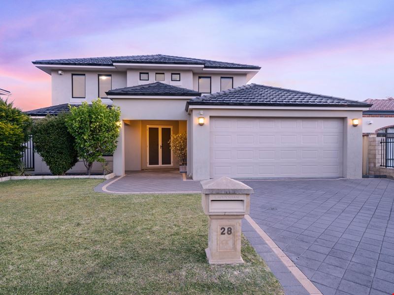 28 Kardan Circuit, Karawara WA 6152