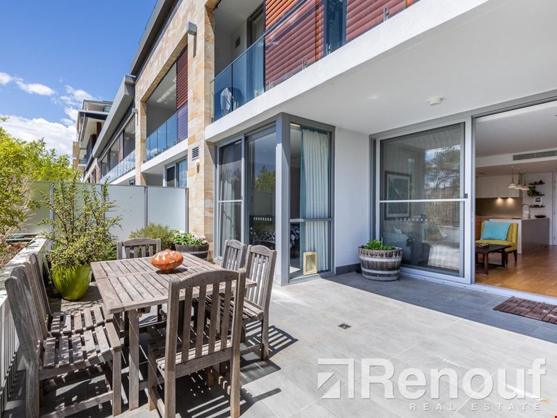 4/2 Milyarm Rise, Swanbourne WA 6010