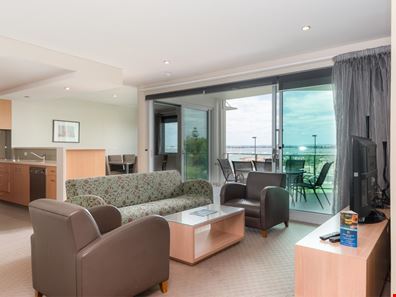 49/11 Holman Street, Bunbury WA 6230