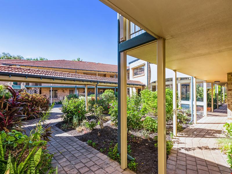 50/39 Elizabeth Street, Cloverdale WA 6105