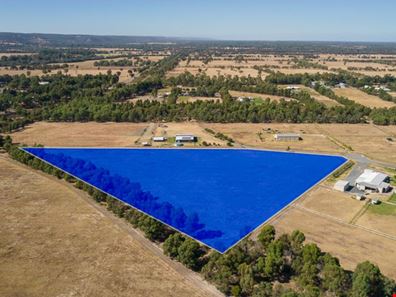 7 Lampiter Drive, Mardella WA 6125