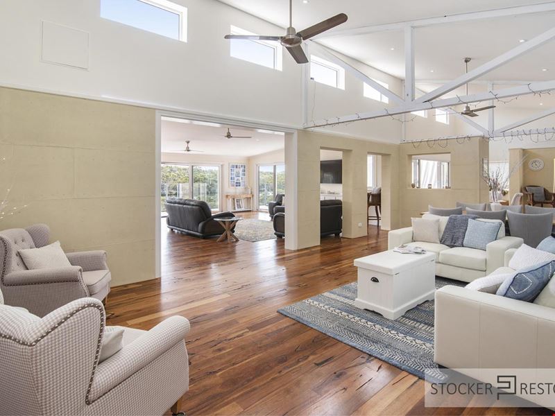 72 Sabina Drive, Molloy Island WA 6290