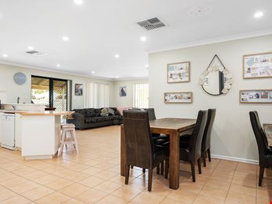 17 Hawkins Street, West Lamington WA 6430