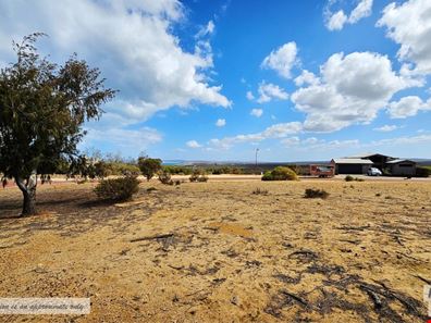 2/2 Darwinia Drive, Kalbarri WA 6536