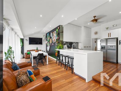 17 Swan Road, Attadale WA 6156