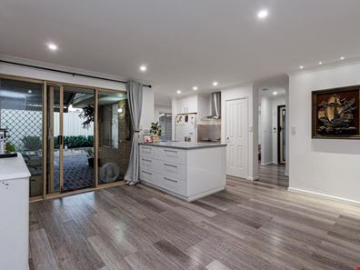 1B Silkeborg Crescent, Joondalup WA 6027