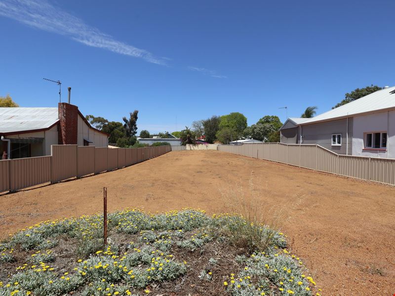 19 Falcon Street, Narrogin WA 6312