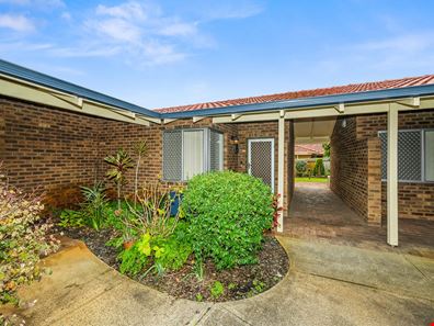 30/10 Houtmans Street, Shelley WA 6148