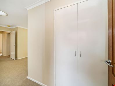 30/10 Houtmans Street, Shelley WA 6148