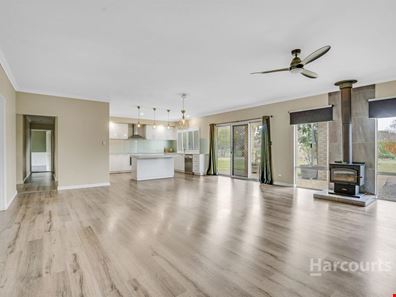 774 Southern Estuary Road, Lake Clifton WA 6215