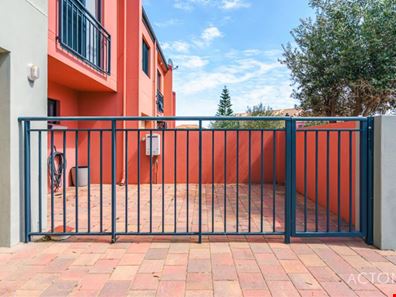 6/7 Village Mews, Wannanup WA 6210