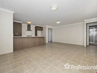 1/40 Roccella Loop, Ashby WA 6065