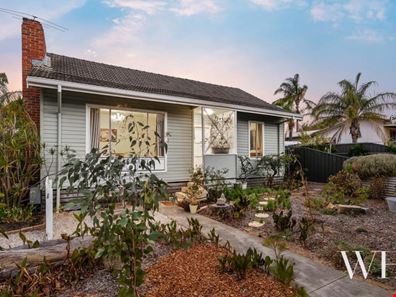 18 Grigg Place, Hilton WA 6163
