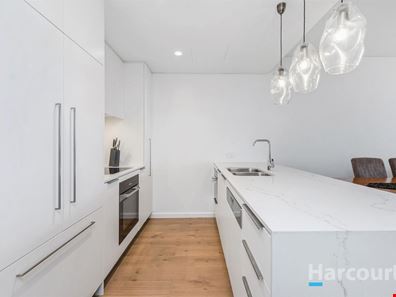 10/11 Mykonos View, Iluka WA 6028