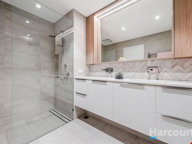 10/11 Mykonos View, Iluka WA 6028