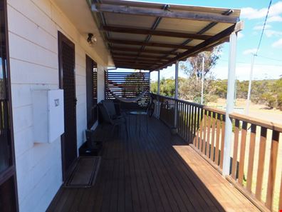 121 Martin Street, Ravensthorpe WA 6346