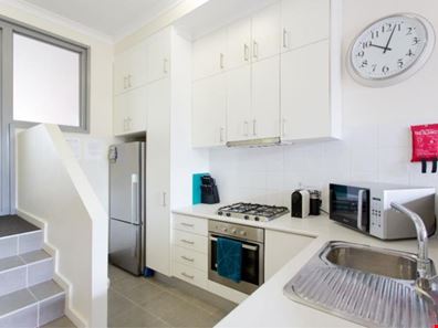 25/35 Malata Crescent, Success WA 6164