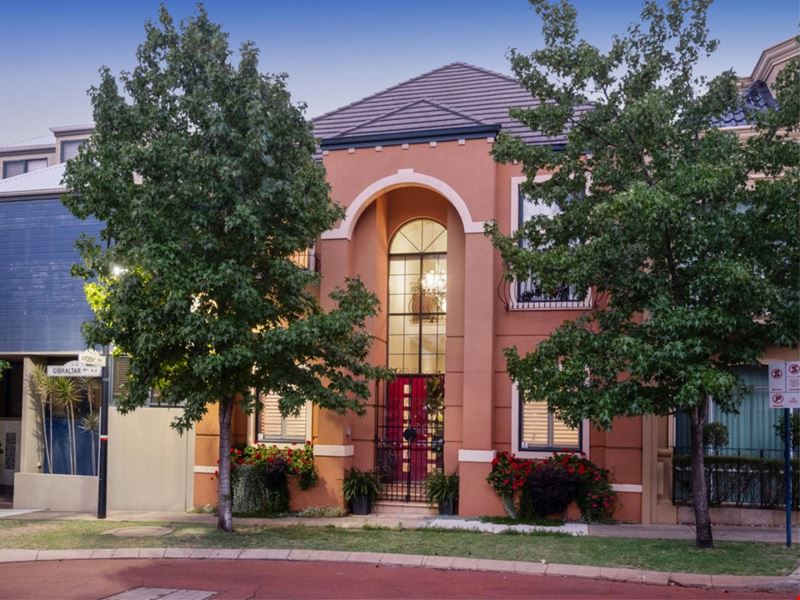5 Vanguard Terrace, East Perth WA 6004