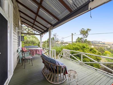61 Spencer Street, Bridgetown WA 6255