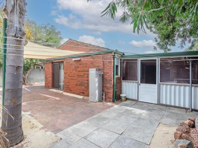 27 Cosmelia Way, Parkwood WA 6147