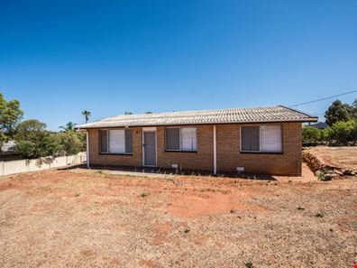 113 West Street, Northampton WA 6535